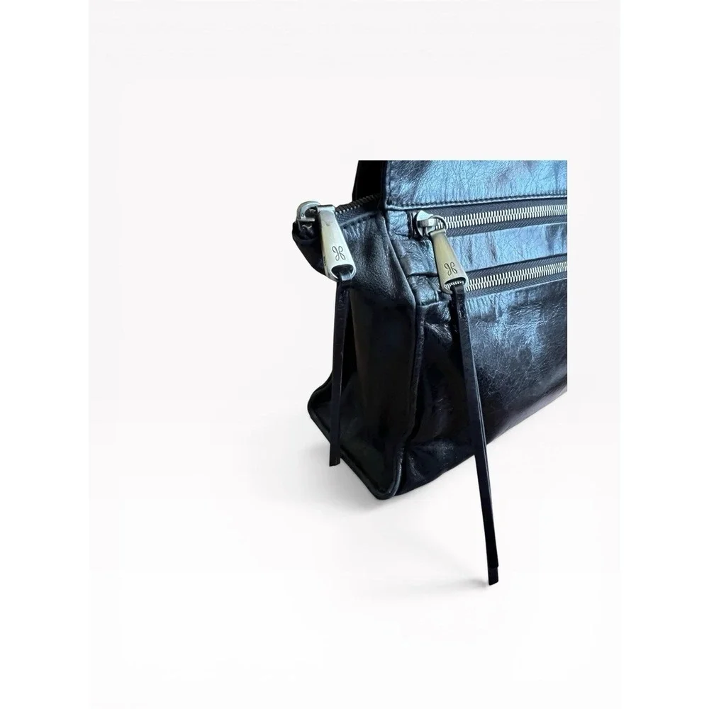 HOBO International Seeker Borne Black Leather Top Zip Shoulder Bag Tassels Clean